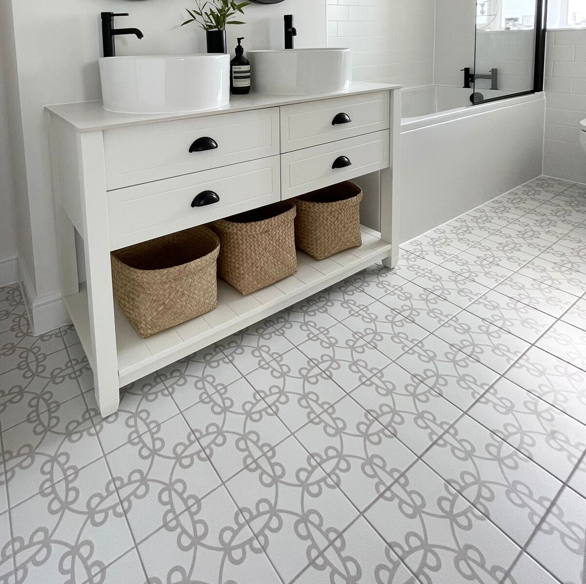 Tulia Molly Portland tiles